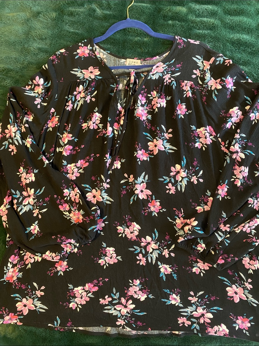 Como Vintage Black Floral Blouse with Pink Flowers